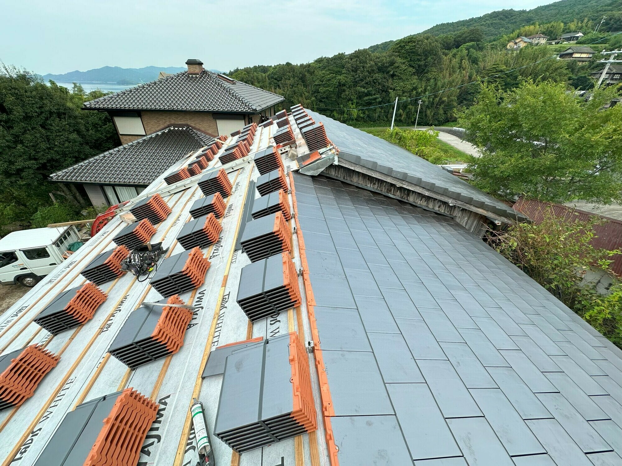 屋根屋　瓦屋　平生町