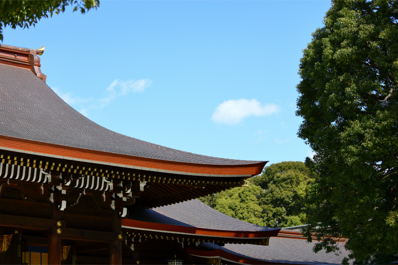 寺の本堂の特徴的な屋根